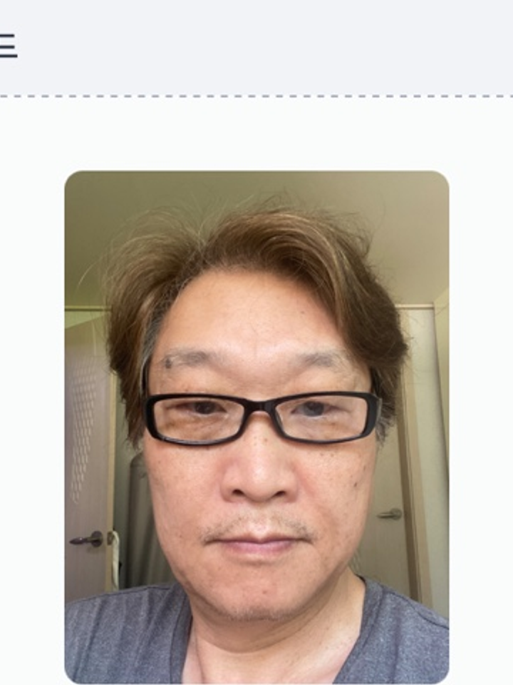 이력서 · 남성 · 중년 · 전
